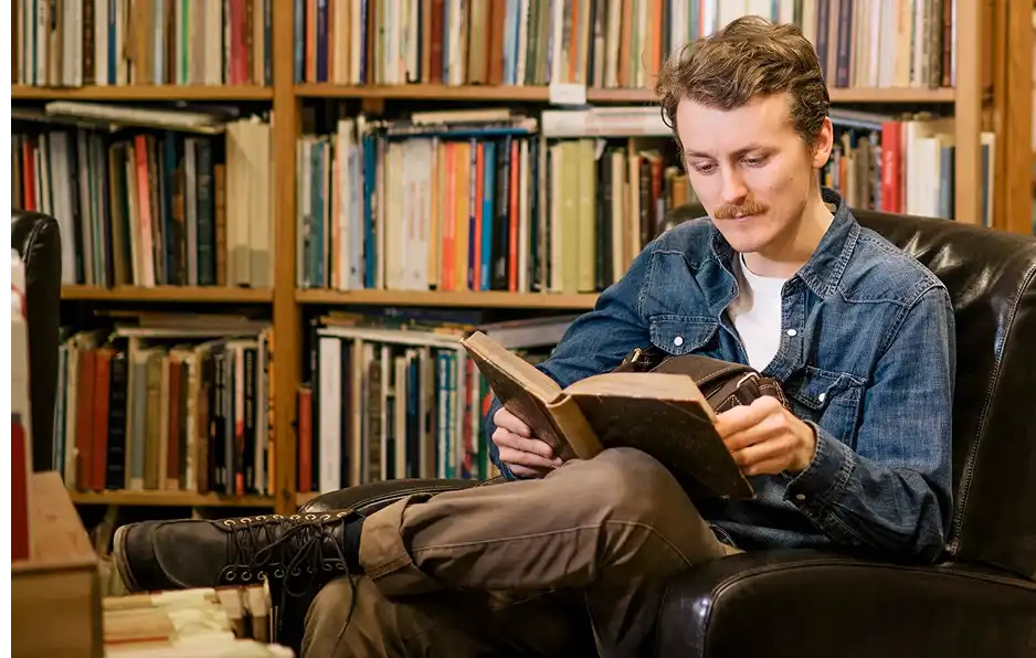 Heritage Crest Publishing